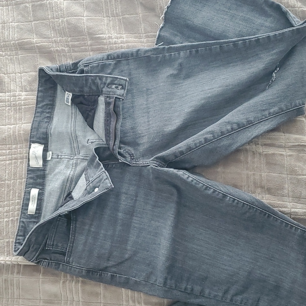 New Universal Thread Gray Jeans Size 10/30S